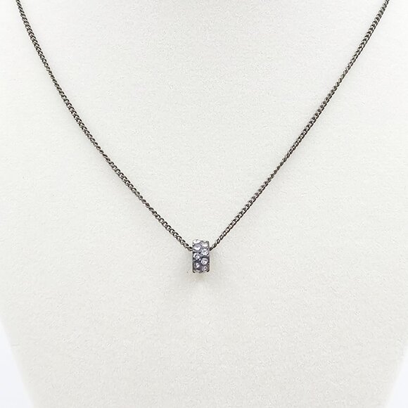 Silvertone chain with Rhinestone Kissed Pendant - Picture 2 of 4